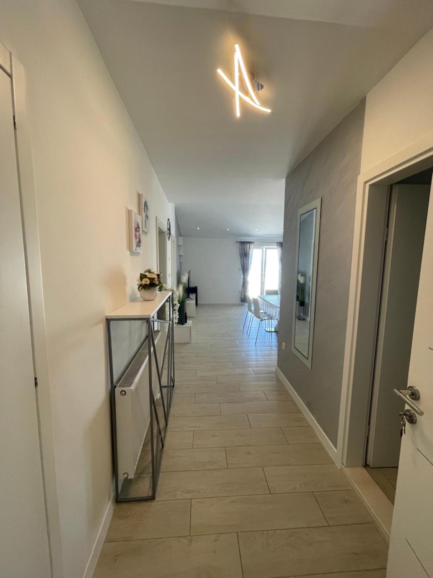 Apartman Mili Baška Voda Exterior foto