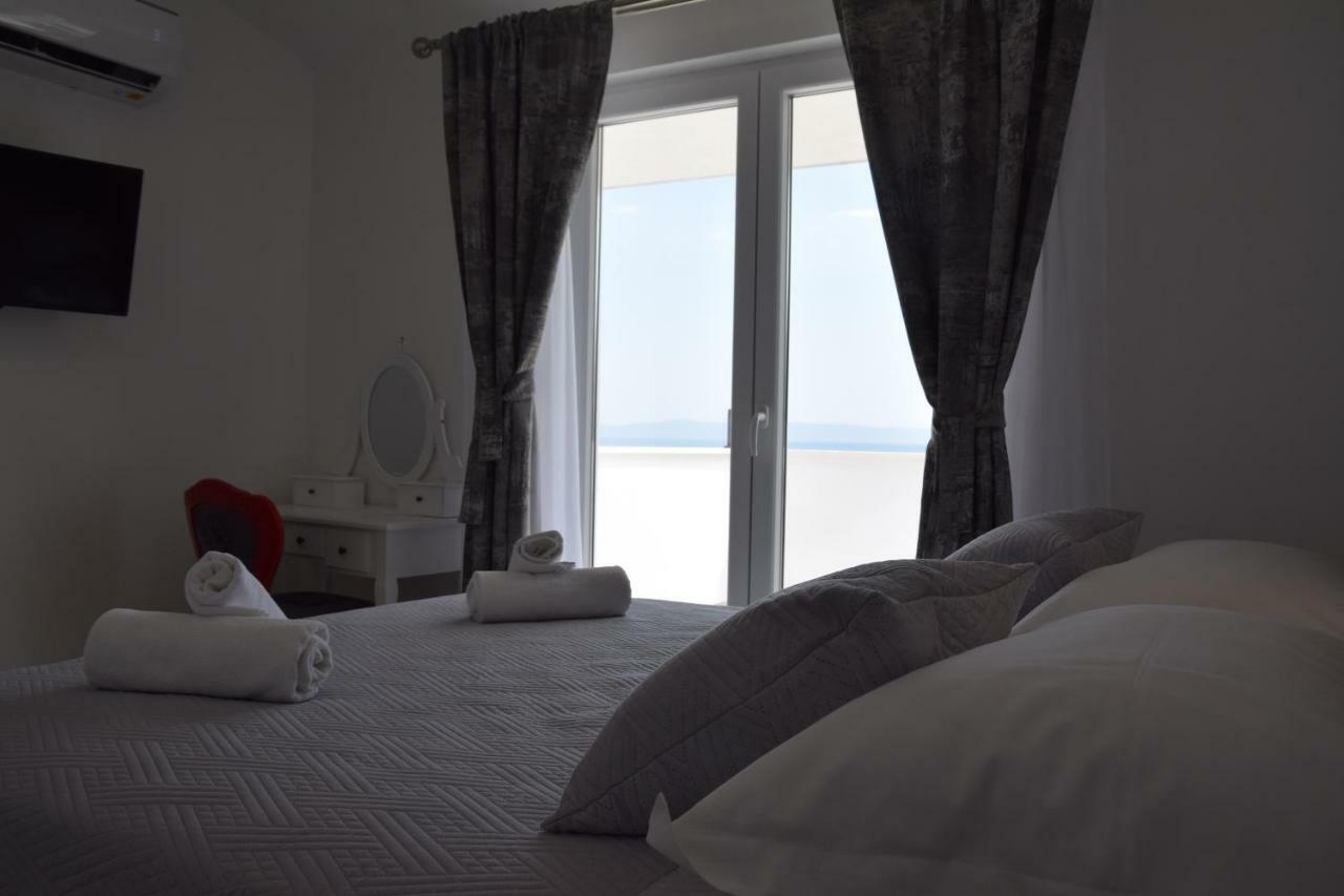 Apartman Mili Baška Voda Exterior foto